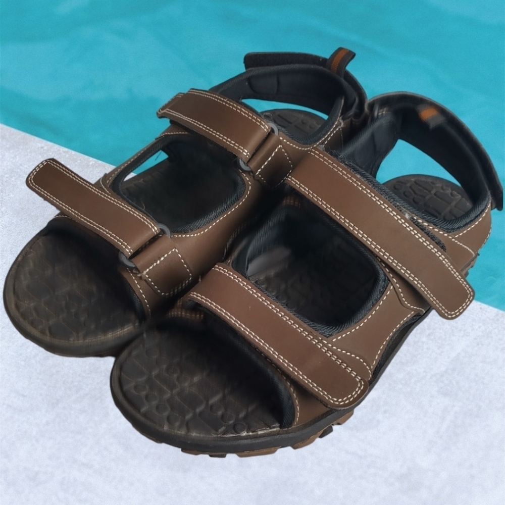 LIFEGUARD Men's Rugged Sandals Size 8/9 Hook/Loop Straps Water Shoe Brown 366